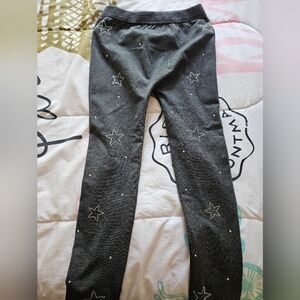 Girls fleece lined gray pants with silver rhinestone stars in size 7